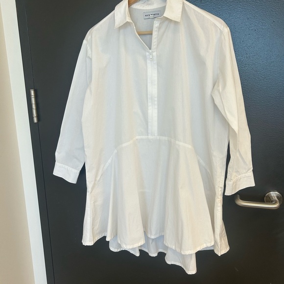 Nice Martin NWOT XS (very oversized) dress shirt dress with slight clear bottom - Picture 11 of 14